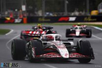Esteban Ocon, Haas, Albert Park, 2025