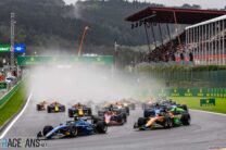 O’Sullivan wins as more rain cuts postponed sprint race to seven laps